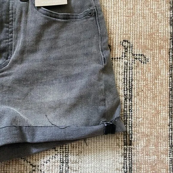 NWT: Madewell High Rise Cuffed Denim Shorts