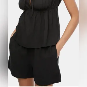 NWT WeWoreWhat Black Linen Blend Pull-On Shorts