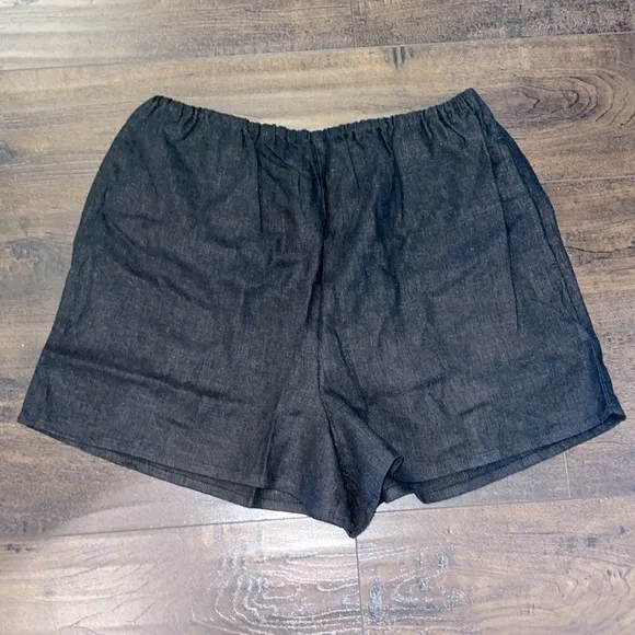 NWT WeWoreWhat Black Linen Blend Pull-On Shorts