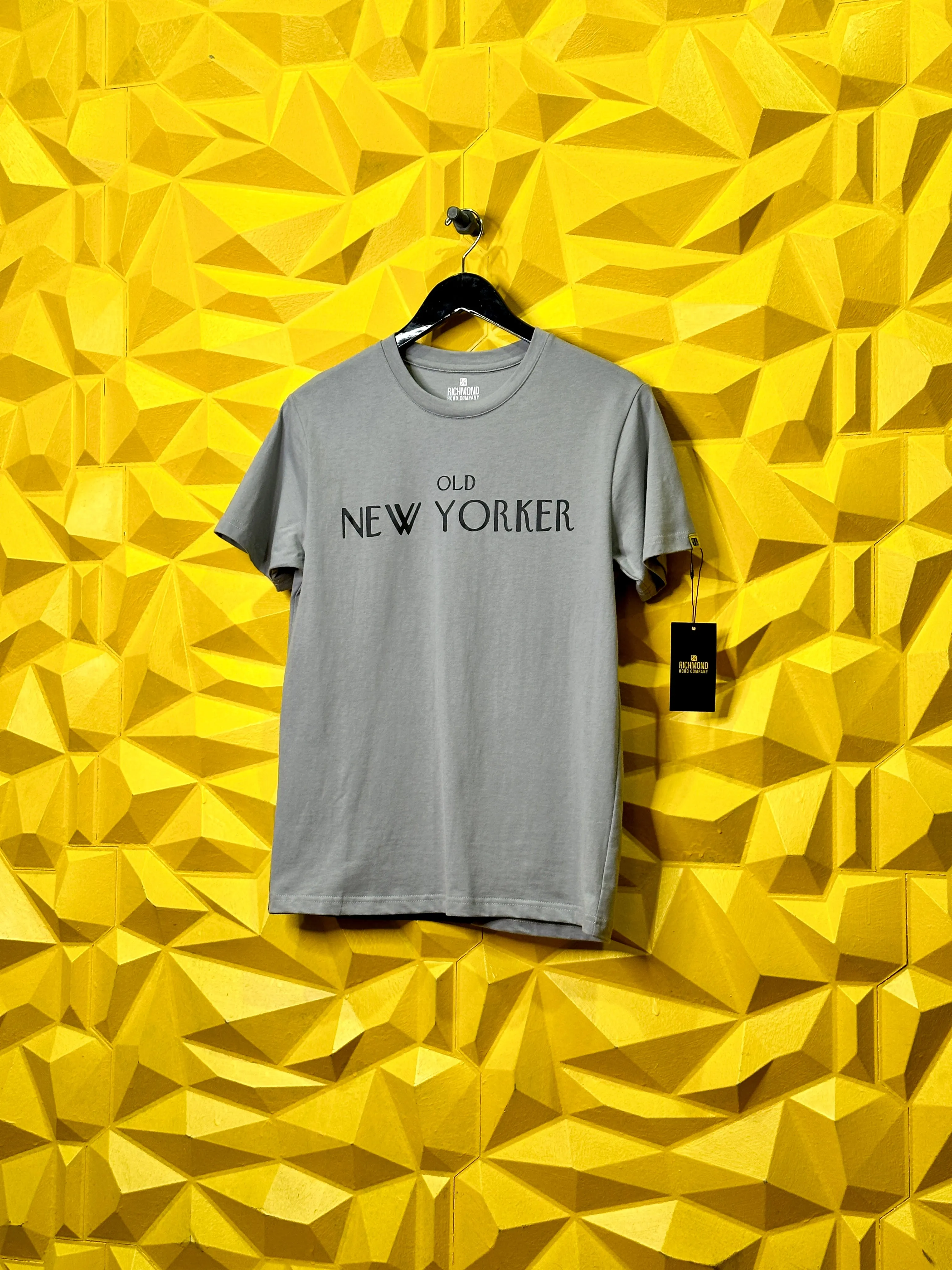 Old New Yorker - T Shirt - Grey