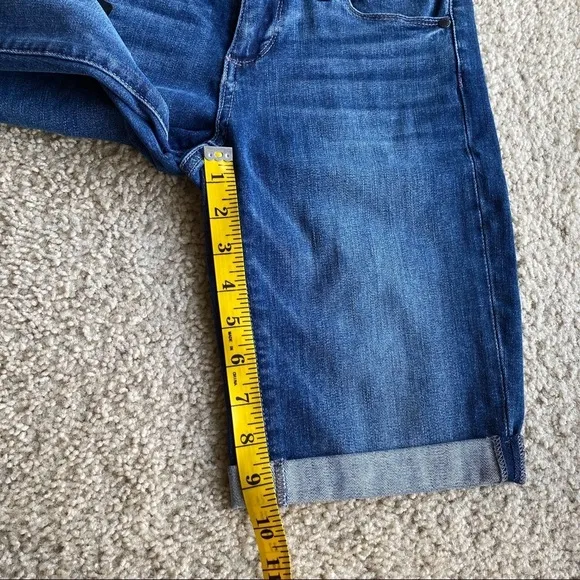 Paige Jax knee short Bloomfield 24 NWT