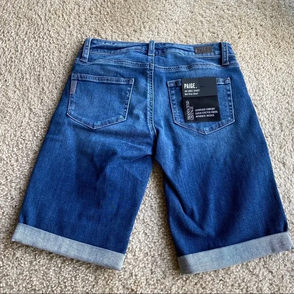 Paige Jax knee short Bloomfield 24 NWT