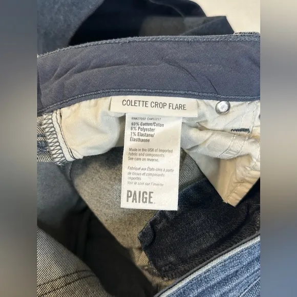 PAIGE Jeans Colette Crop Flare Blue Distressed Bottom Faded Size 30 Pre-owned