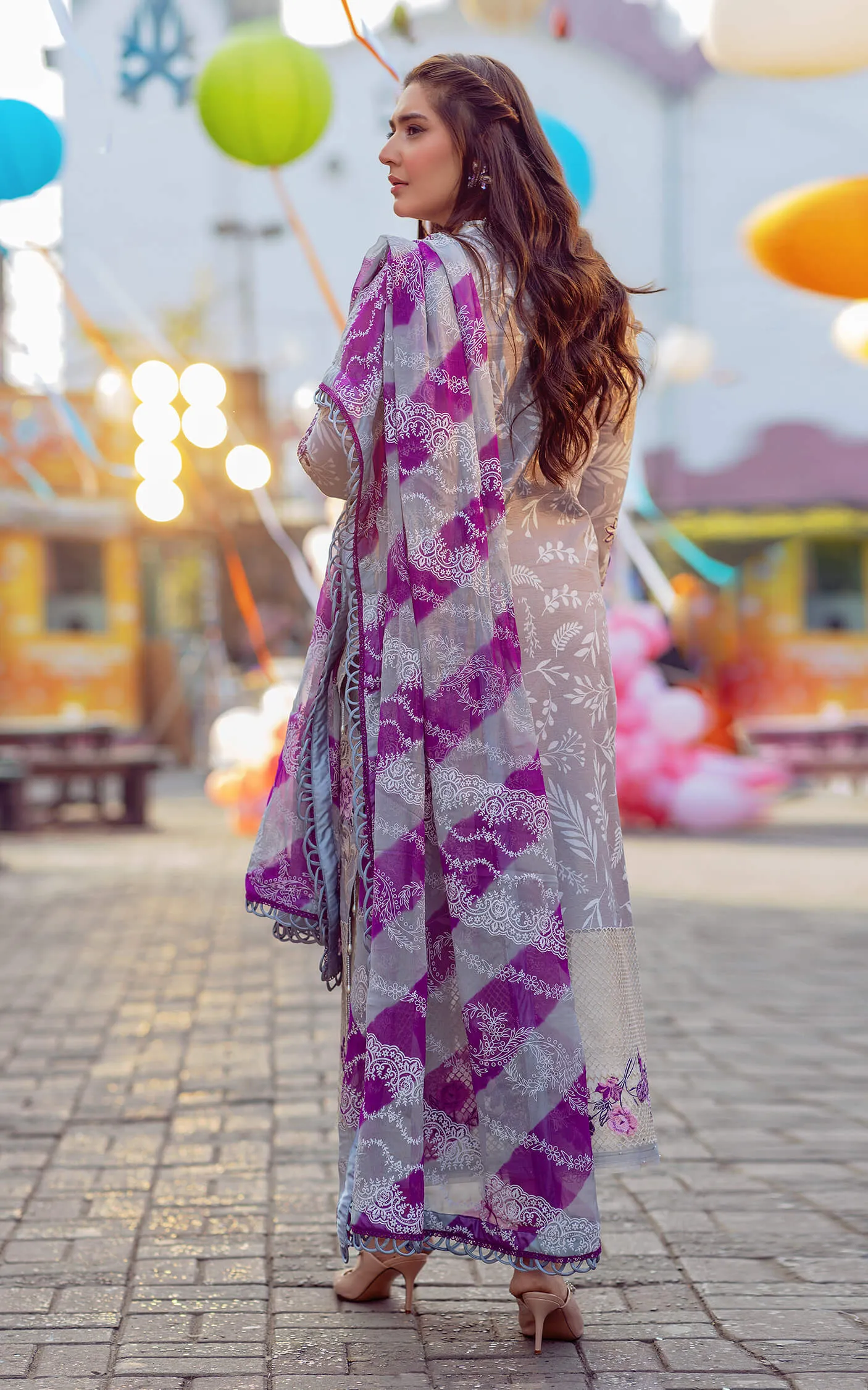 Pakistani Eid Dresses in Chikan Violet Kameez Salwar
