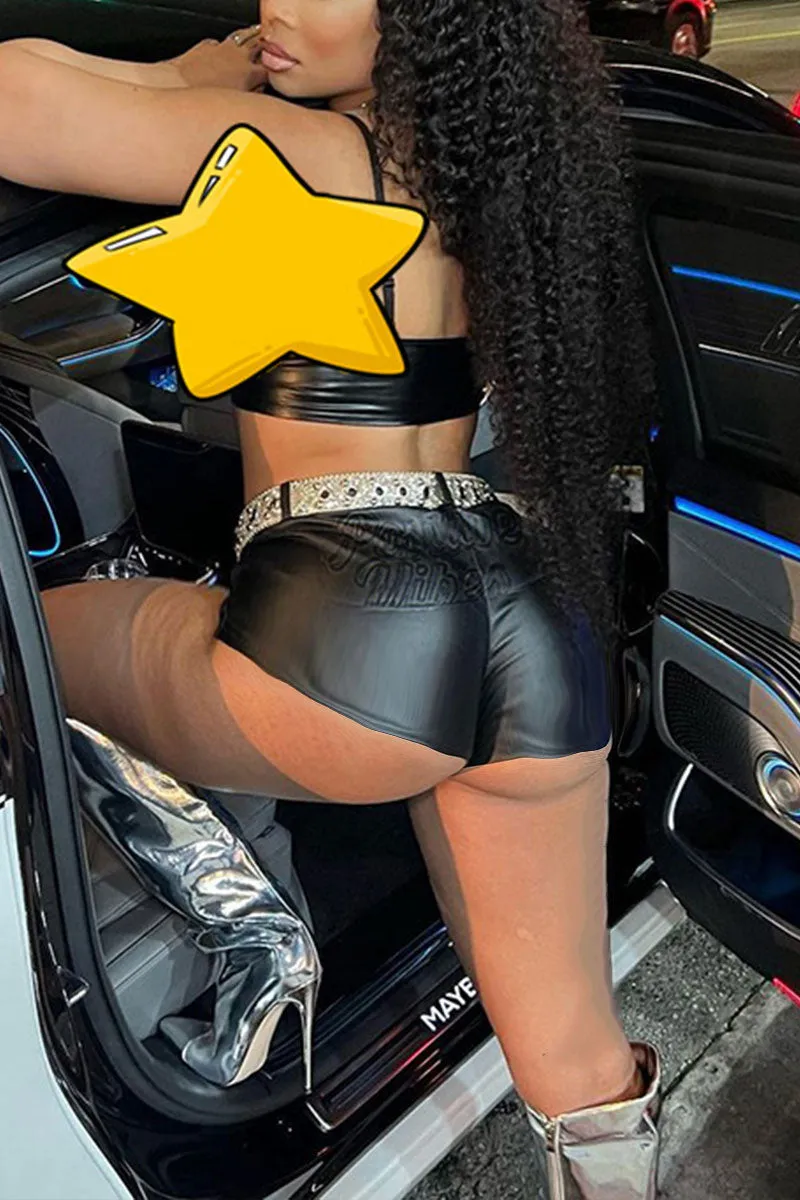 PF773 Shiny Faux PU Shorts