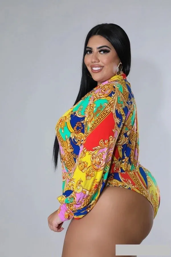 Plus   Curve Flare Bottom V Neck Bodysuit Multi-Color Pant Set