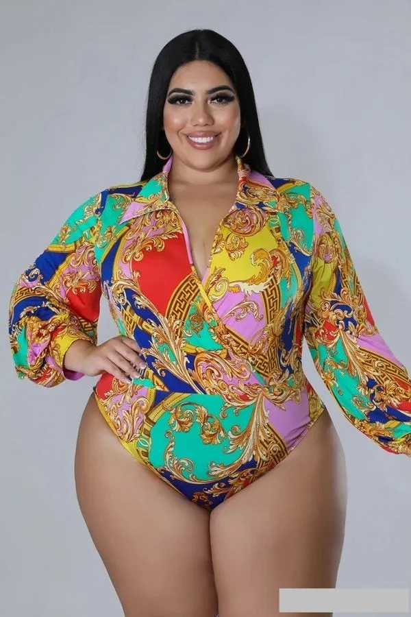 Plus   Curve Flare Bottom V Neck Bodysuit Multi-Color Pant Set
