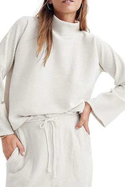 Pristine Look White Turtleneck Sweater