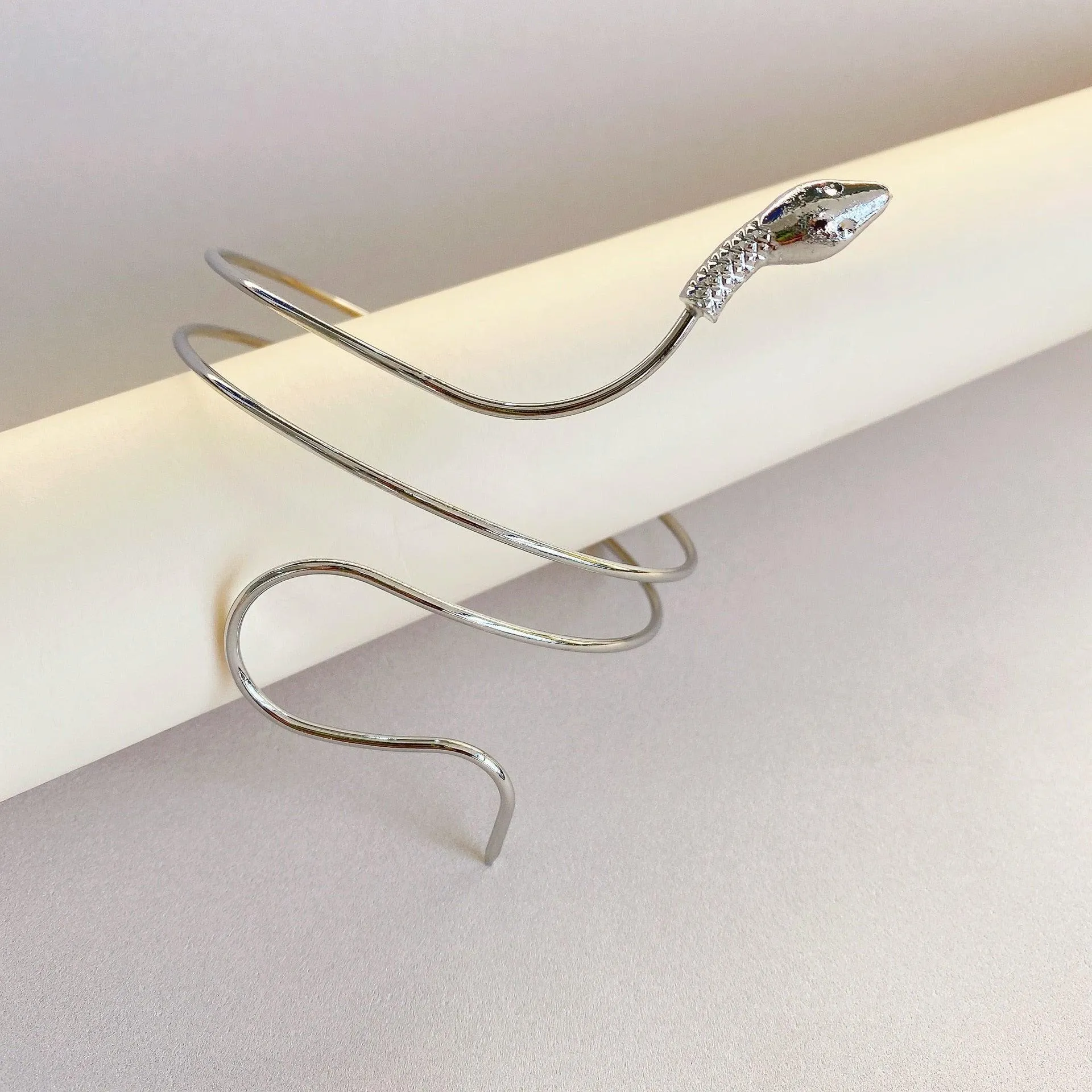 Punk Fashion Coiled Snake Spiral Upper Arm Cuff