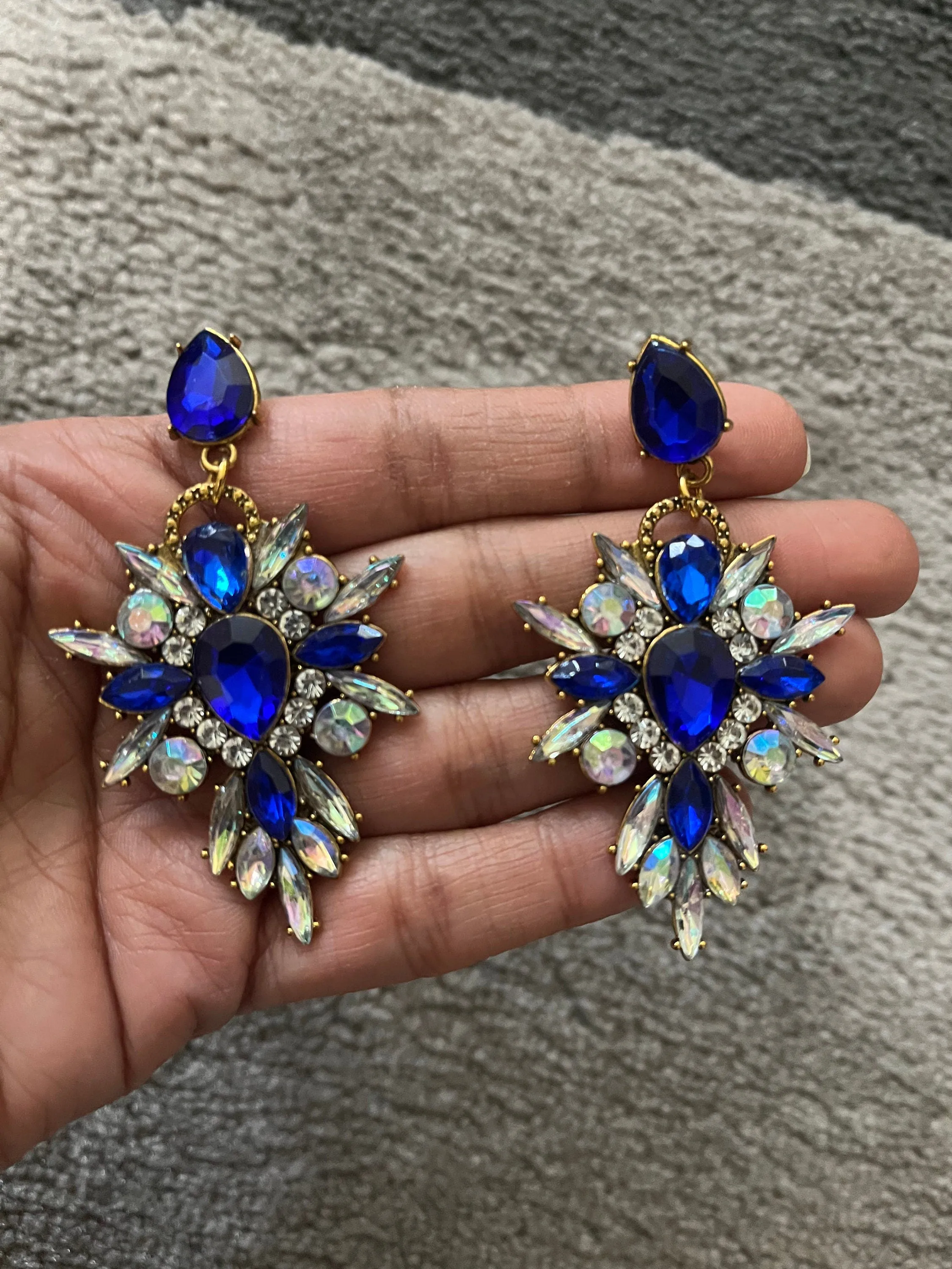 royal blue earrings , long fringe blue earrings , blue crystal earrings , long blue chandelier earrings , blue pageant earrings