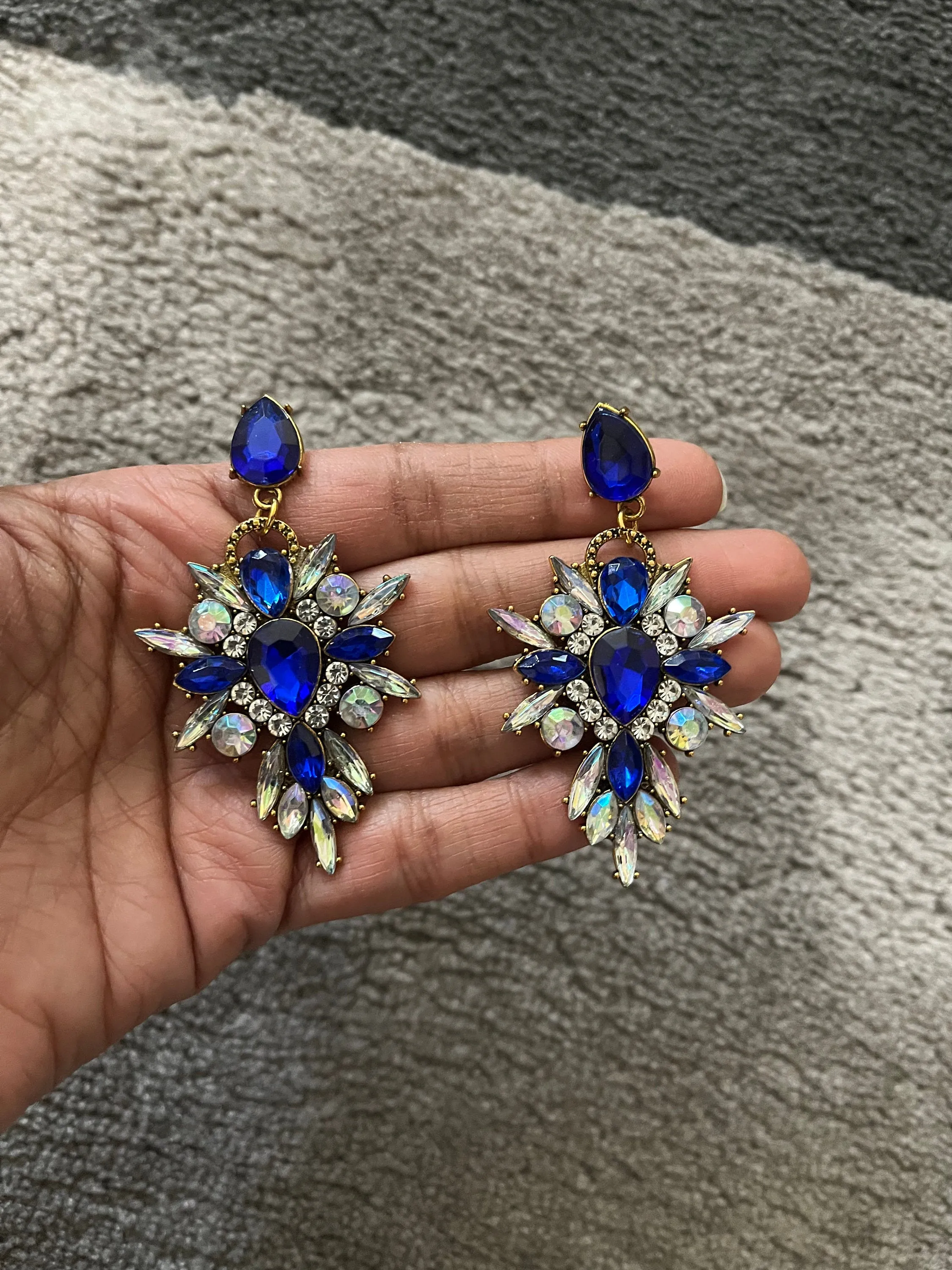 royal blue earrings , long fringe blue earrings , blue crystal earrings , long blue chandelier earrings , blue pageant earrings