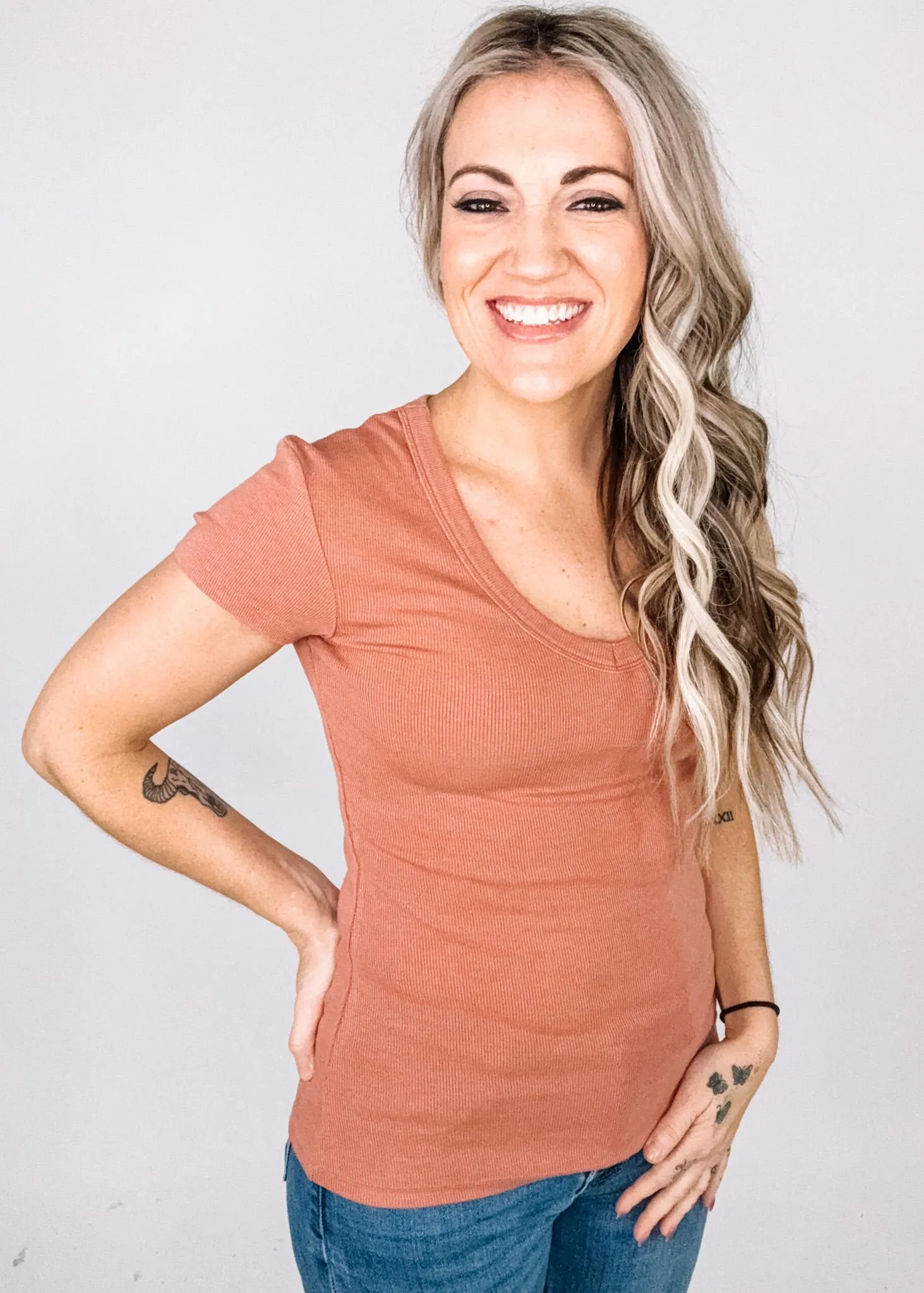 Short Sleeve Baby Rib V-Neck Top