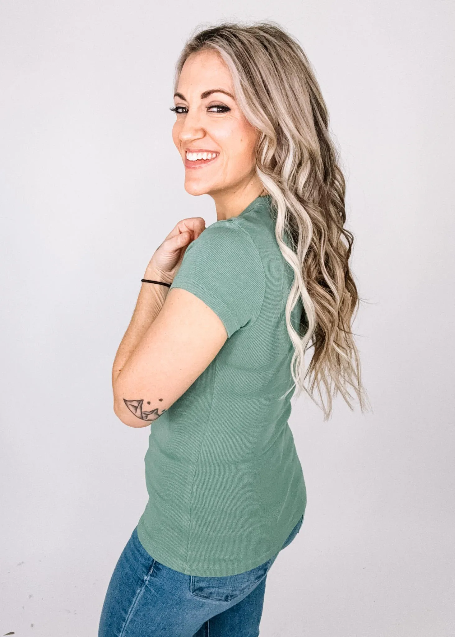 Short Sleeve Baby Rib V-Neck Top