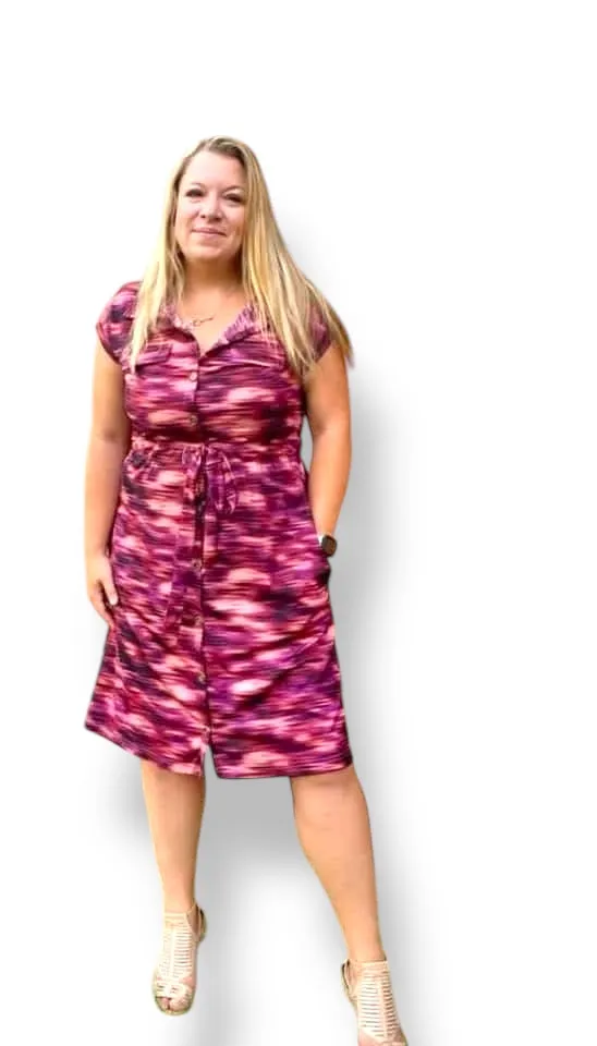 Stacie - Pink Purple Vertical Blur