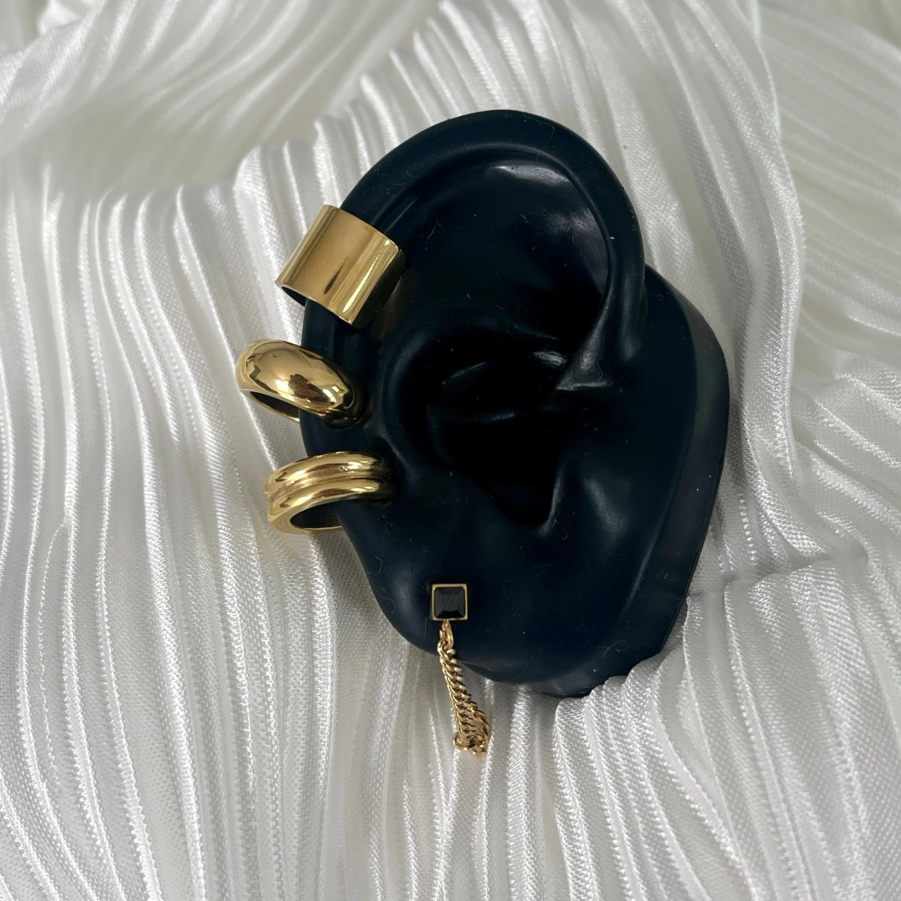 Stuck on you Ear Cuff