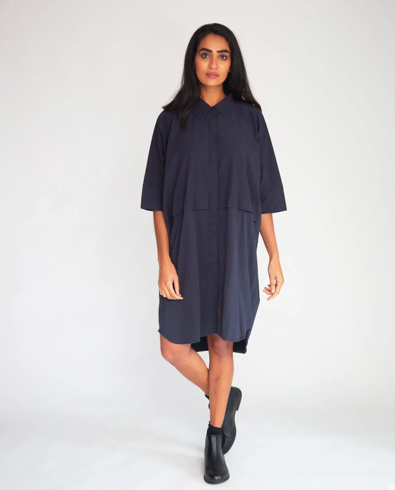 Sylvie Organic Cotton Dress In Navy