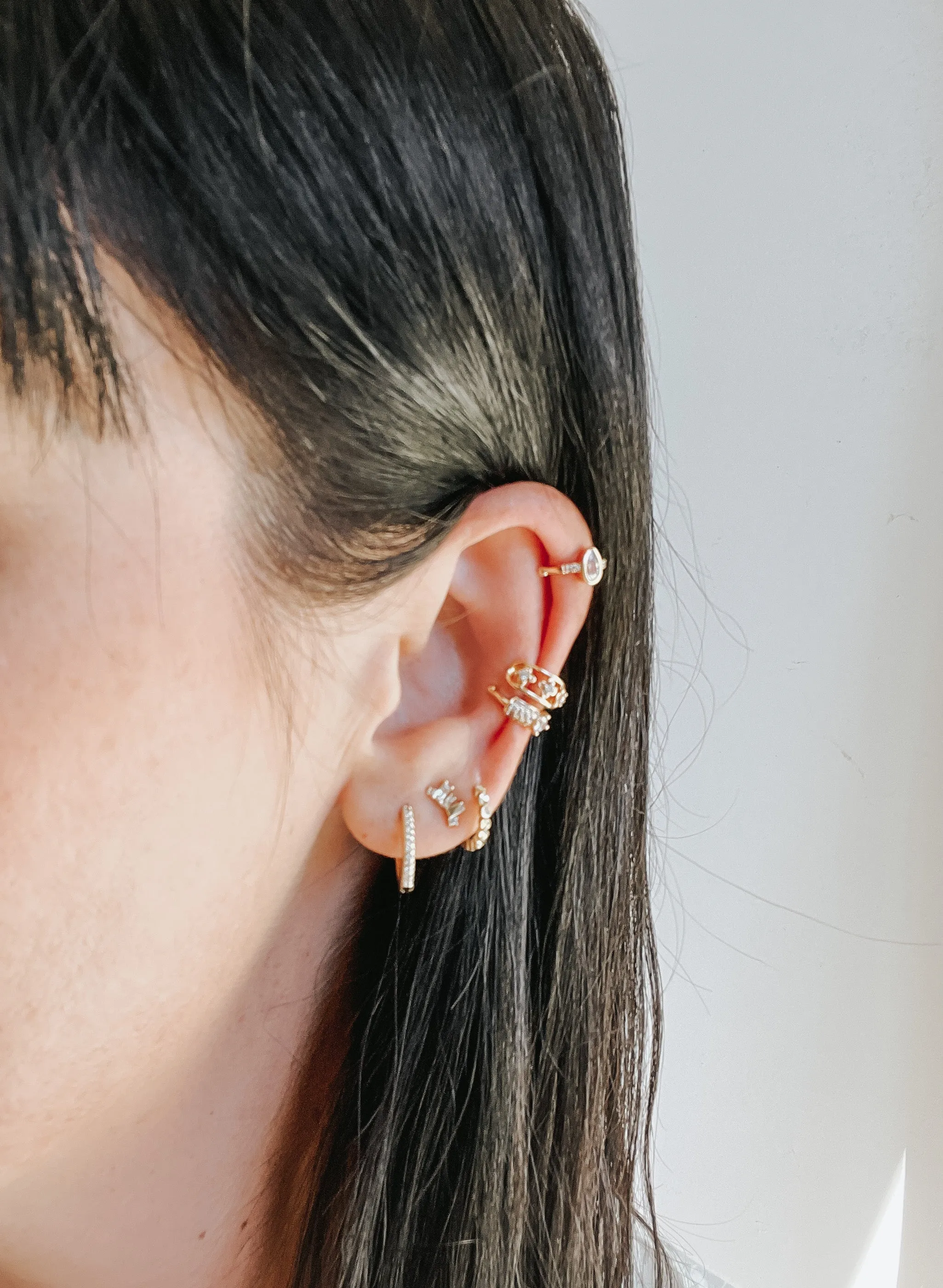 TEARDROP EAR CUFF