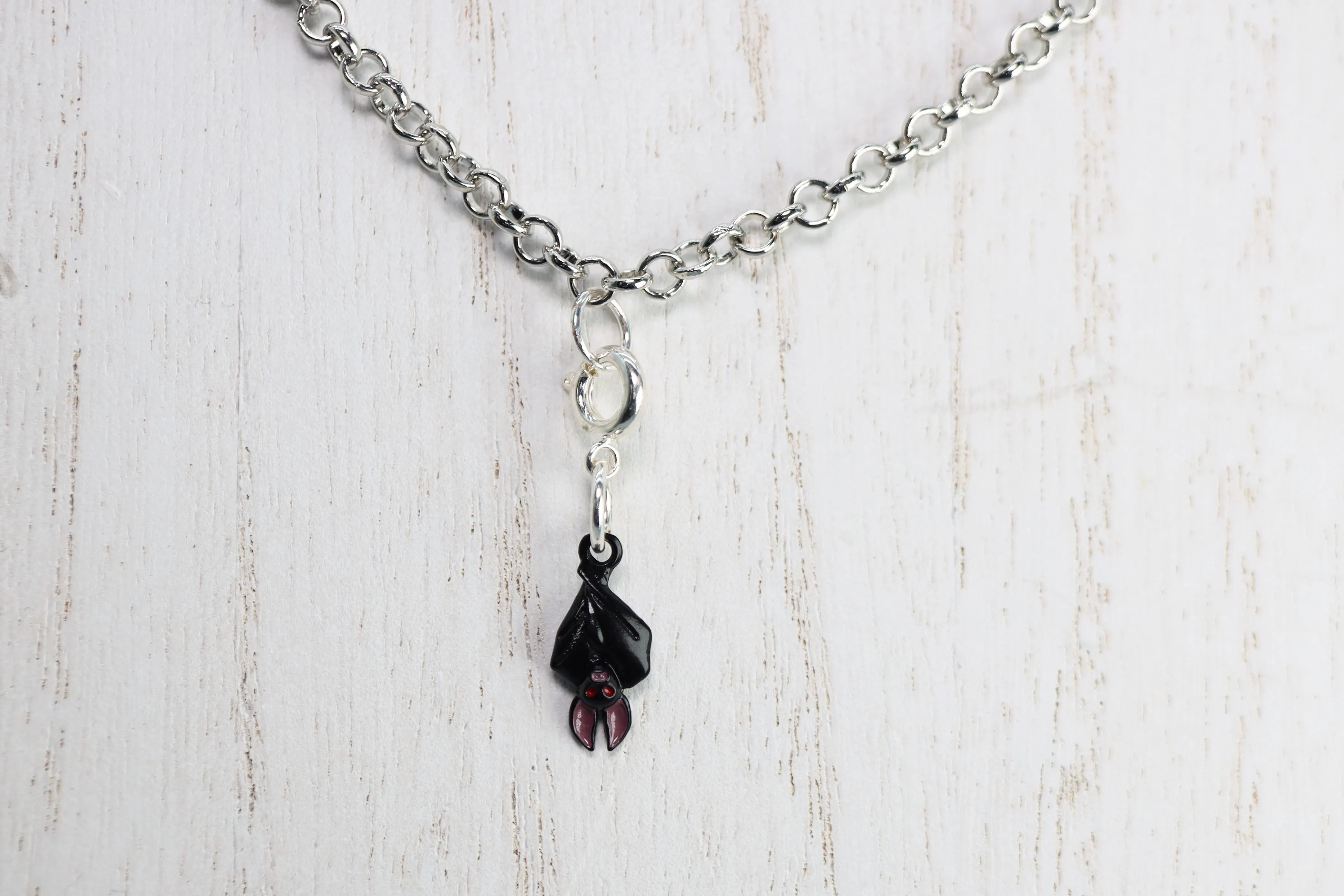 Traveler's Trinkets: Bat Charm