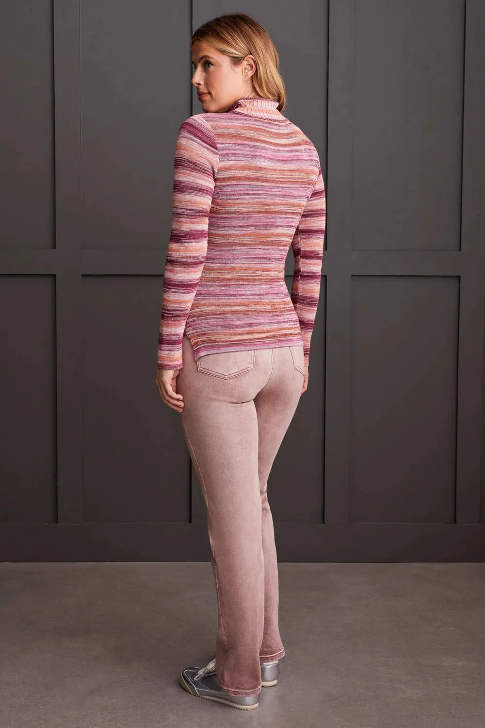 Turtle Neck Sweater in Port Wine