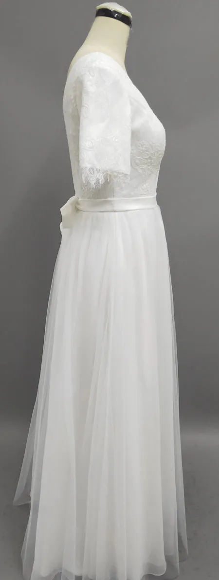 V-Neck Short Sleeve A-Line Tulle Wedding Dress With Lace Bodice-ET_711267z