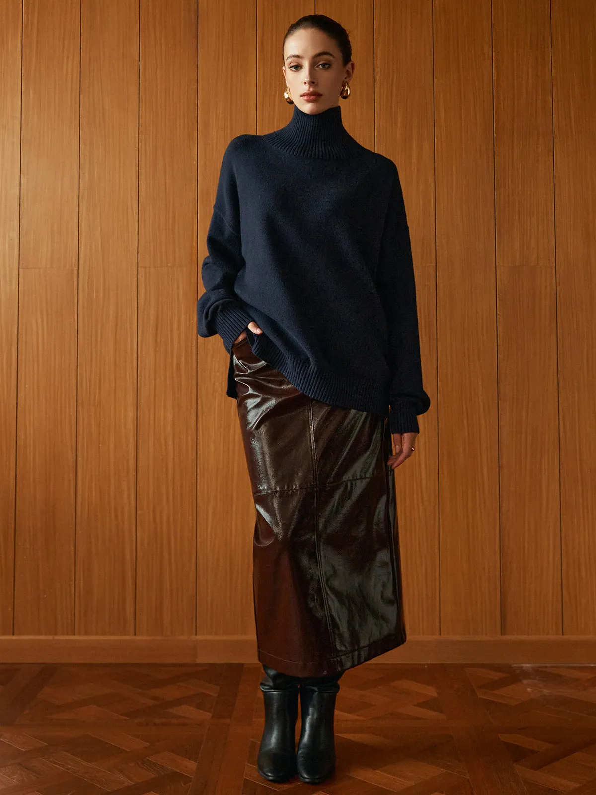 Versatile Plain Turtleneck Sweater