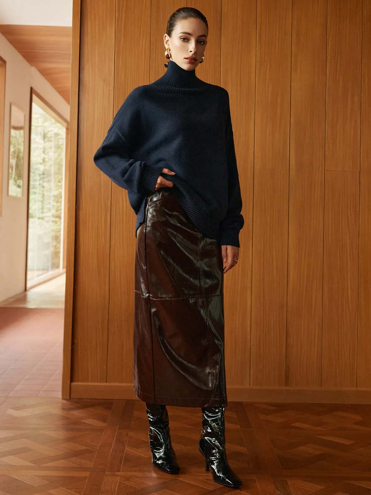 Versatile Plain Turtleneck Sweater