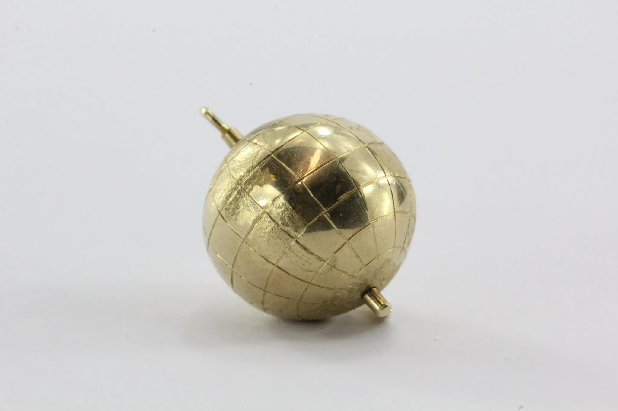 Vintage 14K Gold World Globe Charm