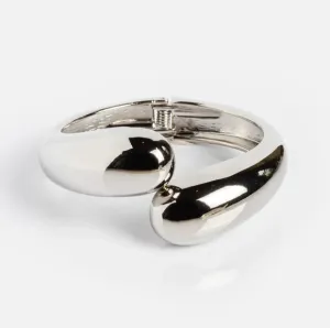 Waterdrop Shape Hinged Bangle Bracelet
