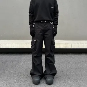 Wide-Leg Cargo Pants