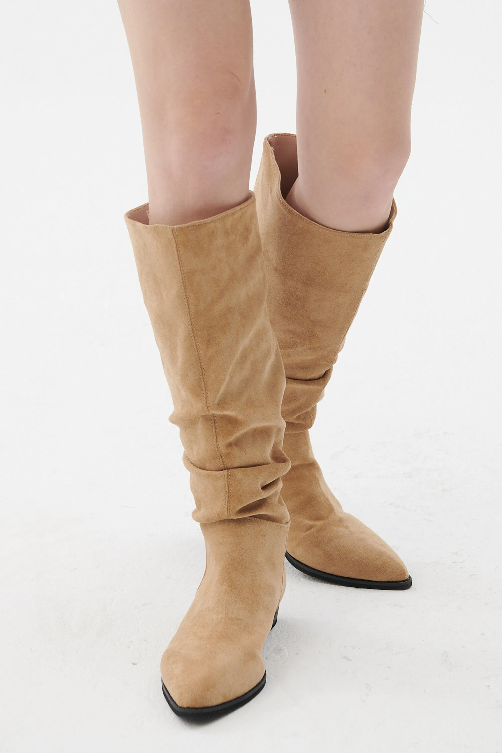 Wide-Leg Ruched Boots