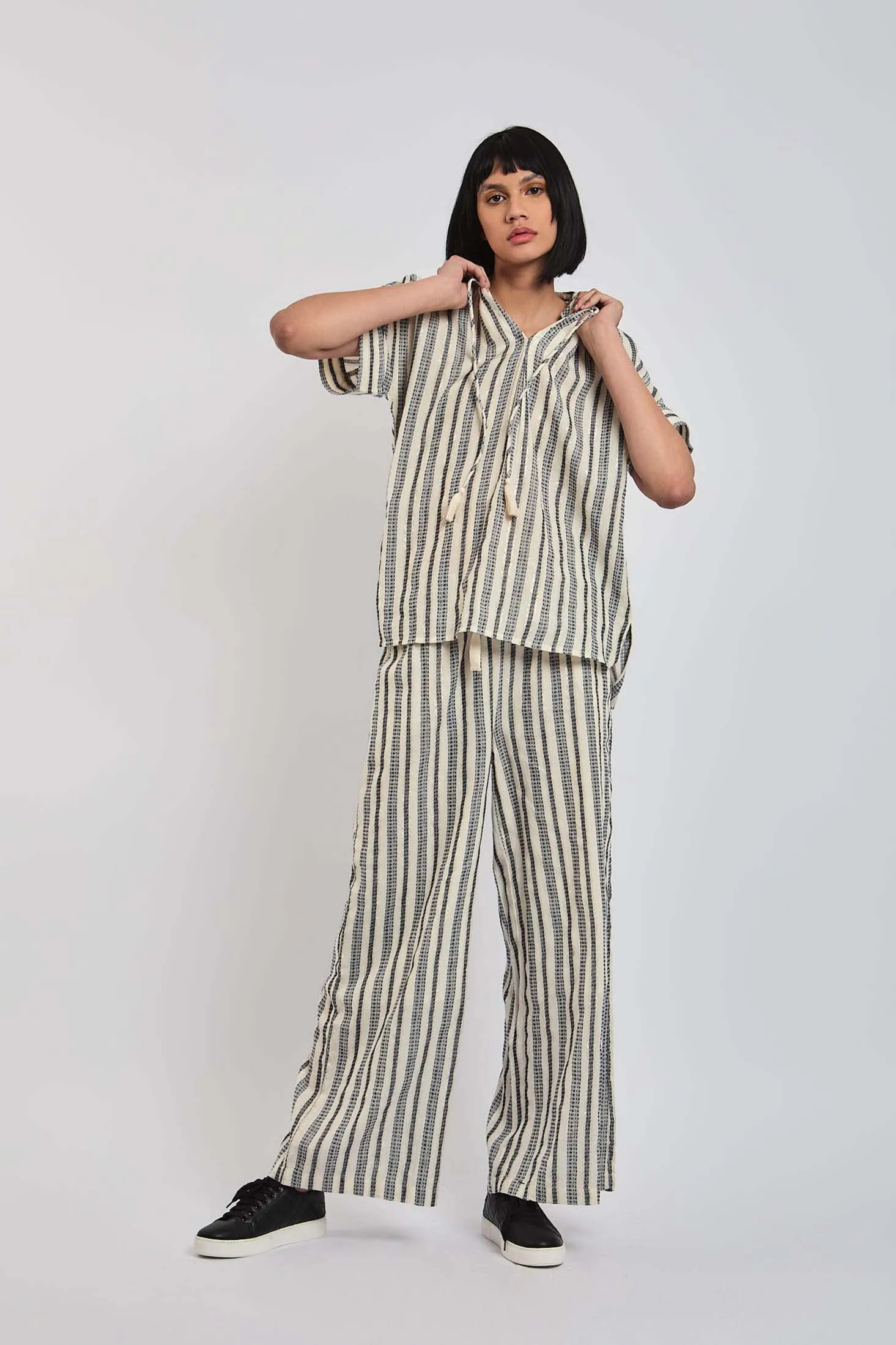 Women Pant Wide Leg  In Stripes Multicolor