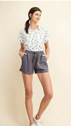 Women's Linen-Like Charcoal Cuffed Shorts